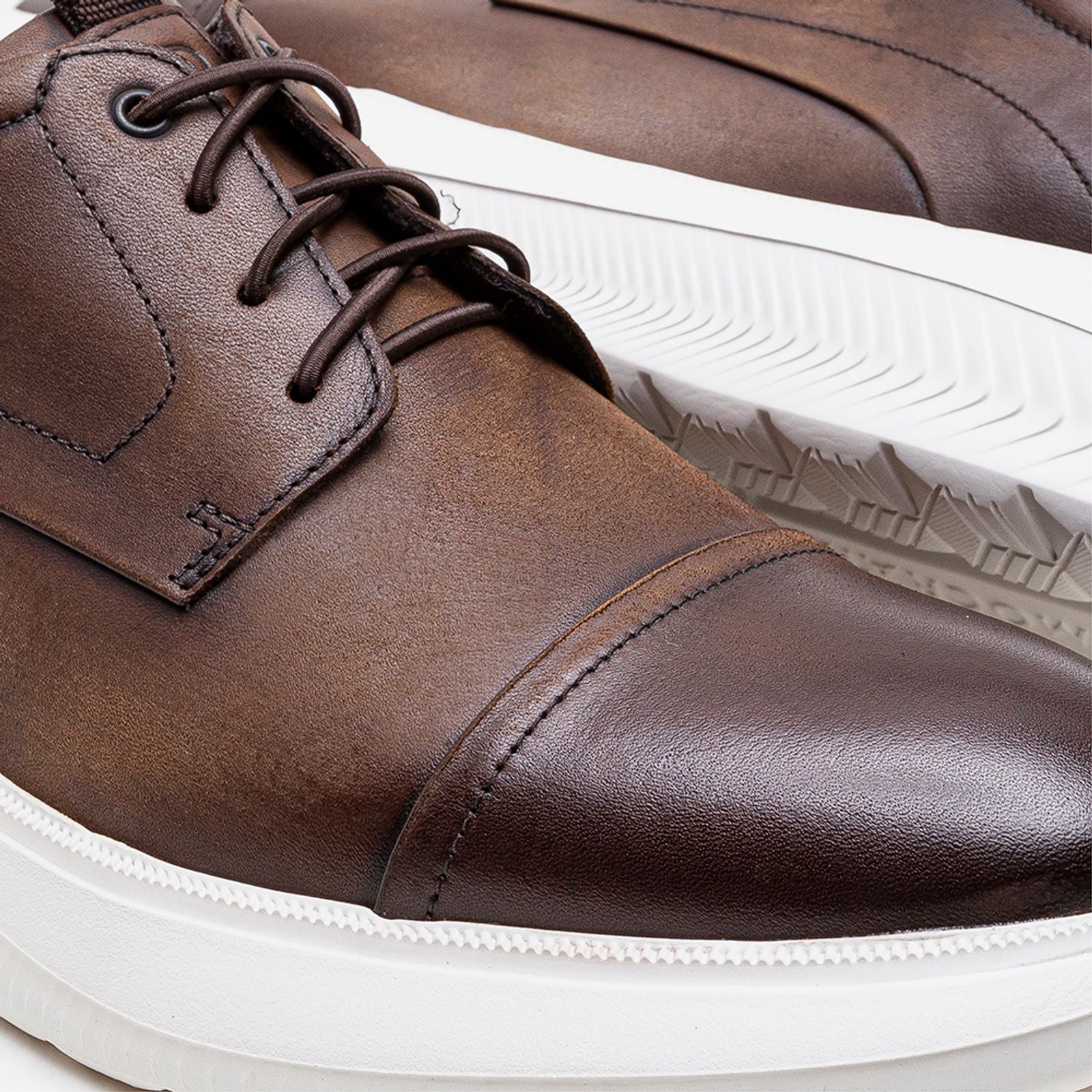 Sapato Metropolitan Collin Light Marrom